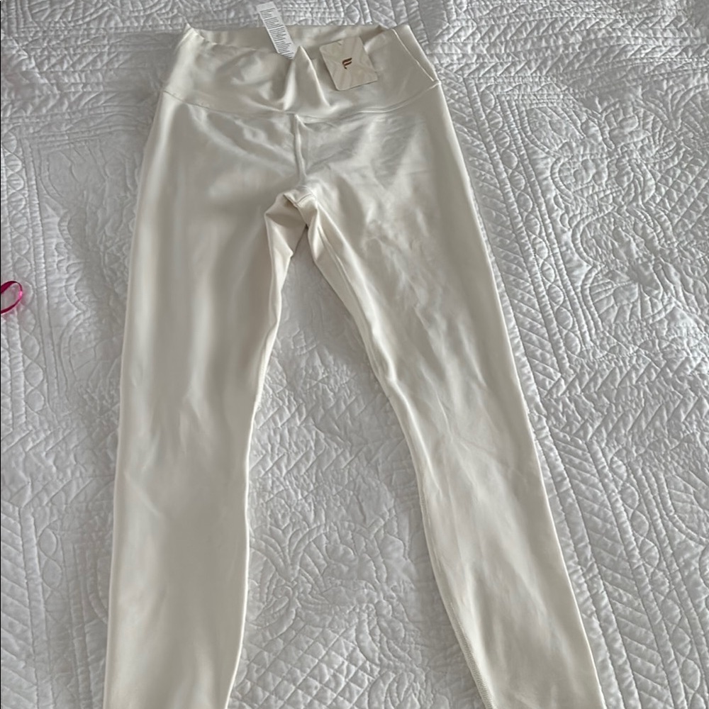 Fabletics Cream High-Waisted Leggings. Powerhold  NWT